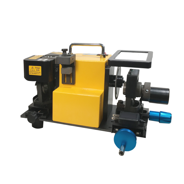 Semi-automatic Cutting